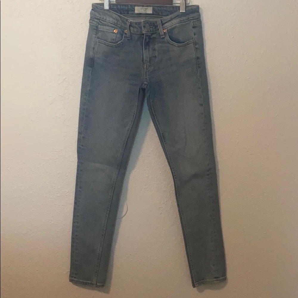 711 Levi’s Altered Skinny Jeans